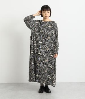 CAT&フラワープリントレーヨン2wayワンピース(ブラック-ONESIZE)