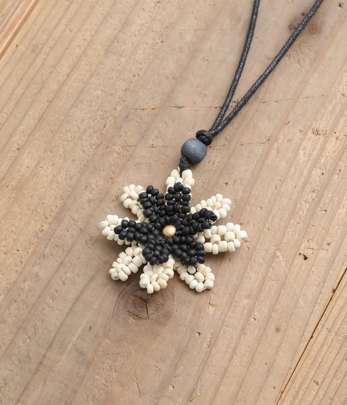 ウッドビーズフラワーネックレス(ブラック-F)