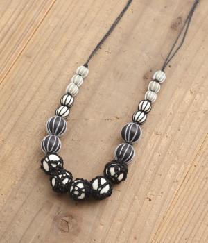 ウッドボールクロシェネックレス(ブラック-F)