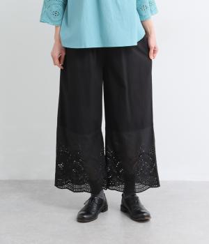 縁がかわいい刺繍コットンパンツ