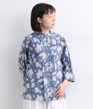 ヴィンテージのようなブロックプリントコットンブラウス