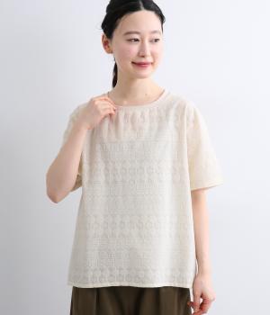 Tシャツのように着られる刺繍コットンプルオーバー(ホワイト-F)