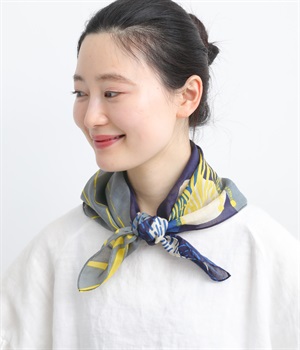 アニマルプリントスカーフ