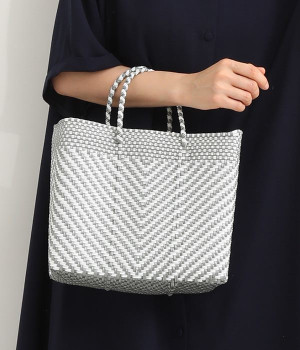 メルカドバッグ　SS(V柄ホワイト×シルバー-ONESIZE)