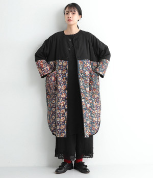 コットン中綿キルト　リバーシブルジャケット(ブラック-ONESIZE)