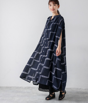 タイダイスタンドキーネックロングワンピース(AB-ONESIZE)