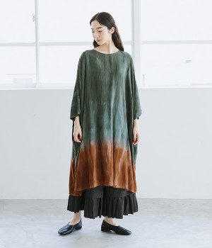 レーヨン2段染めワンピース(カーキ-ONESIZE)
