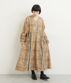 カラムカリプリントワンピース(グリーン-ONESIZE)