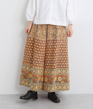 ゴールド花プリントパンツ