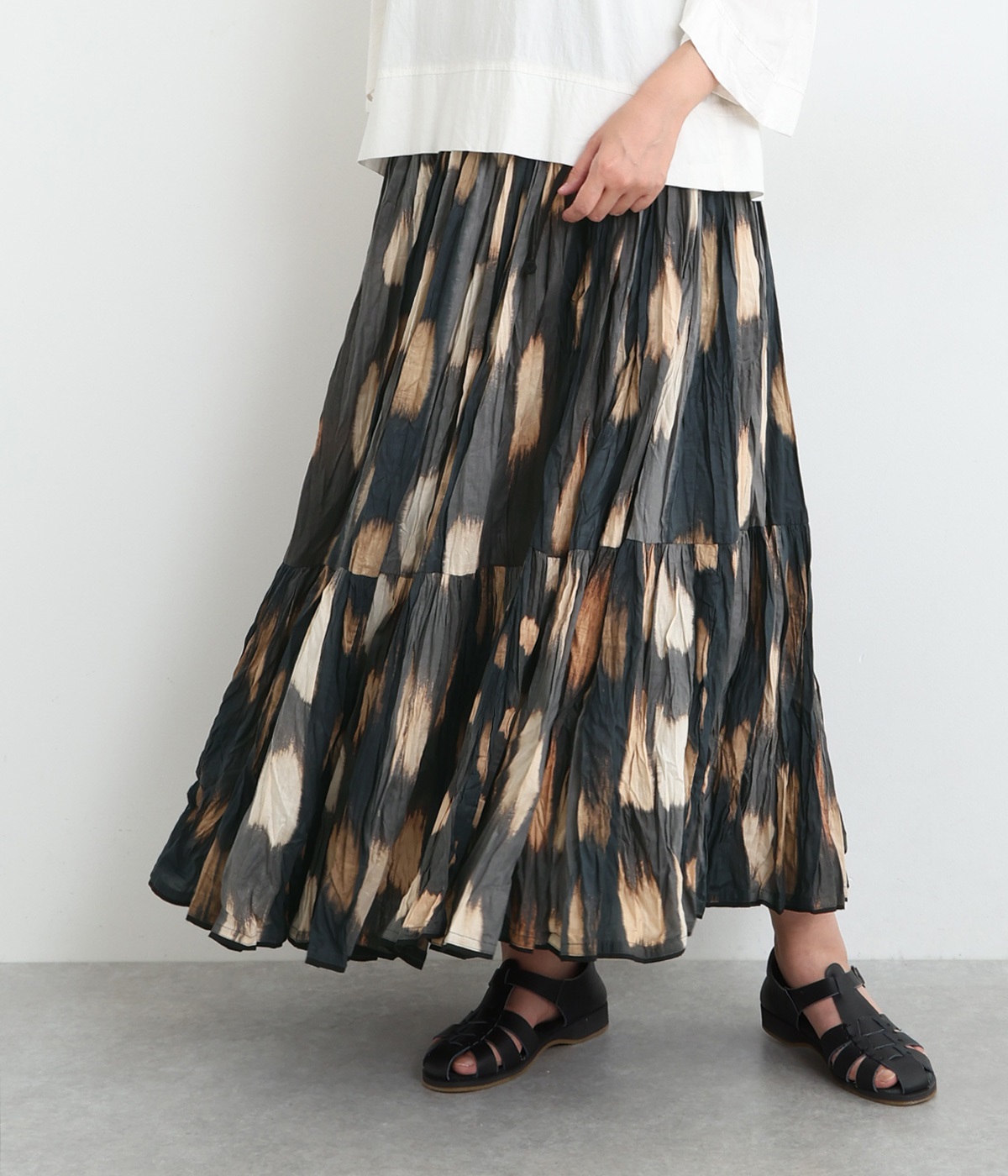 プリントクリンクルスカート(黒系-ONESIZE)