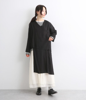 レーヨンアシンメトリースリットチュニック(ブラック-ONESIZE)