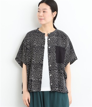 フラックス混ドットブロックプリント×無地ショートブラウス(ブラック-ONESIZE)