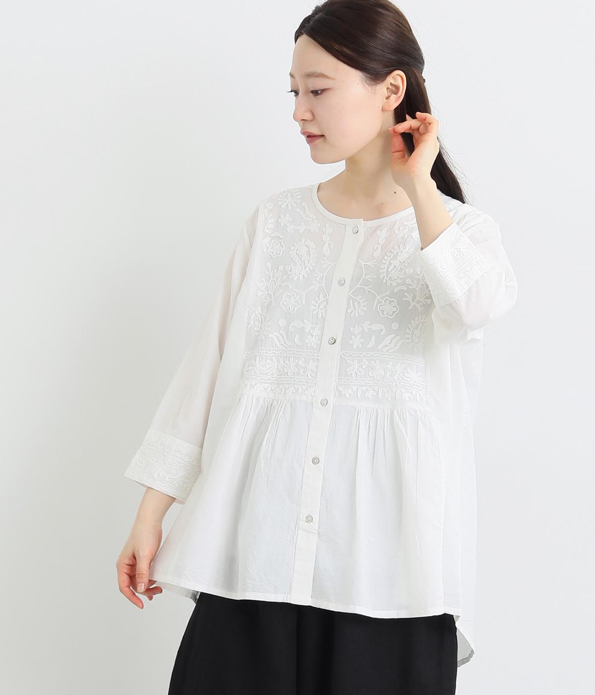 コットンアリ刺繍ブラウス(ホワイト-ONESIZE)