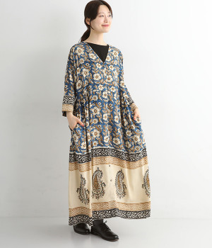 フラワーペイズリープリントワンピース(ブルー-ONESIZE)