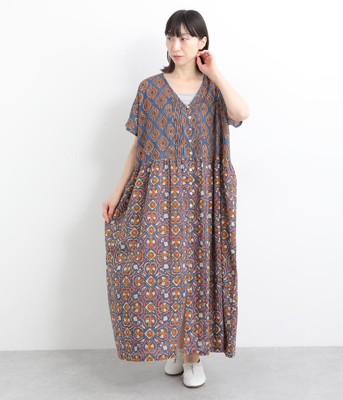 レトロブロックプリントワンピース(ブルー-ONESIZE)