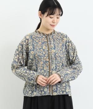 プリント×ポイント刺繍ブラウス(ブルー-F)