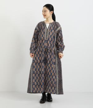 バグルーペイズリープリントワンピース