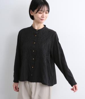 コットンラクノウ刺繍ブラウス（ブラック・F）
