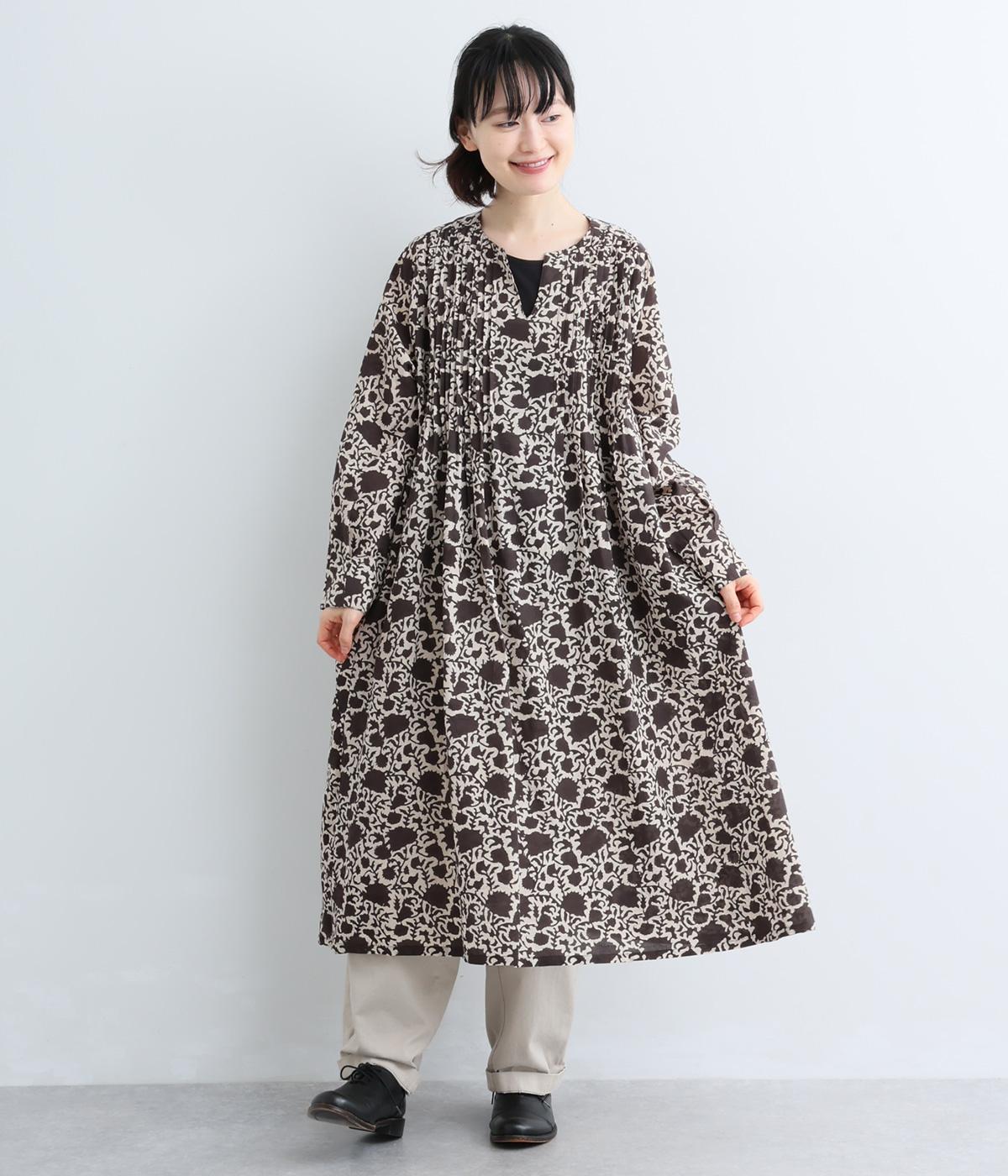 コットンブロックプリントピンタックワンピース｜GA-ON（ガーオン）の