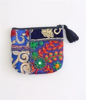 カンバディアパッチ　ティッシュケース付きポーチ(ネイビー-ONESIZE)