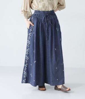 コットンデニムサイドライン刺繍ケディワイドパンツ