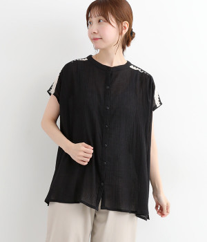 【Shanti Shanti】コットンクレープバイカラーレースブラウス(ブラック-ONESIZE)