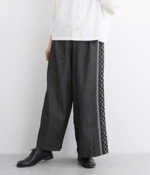 コットンデニムエンブシャツサイドラインパンツ(ブラック-ONESIZE)