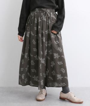 コットンリネンフラックスリーフプリントパンツ