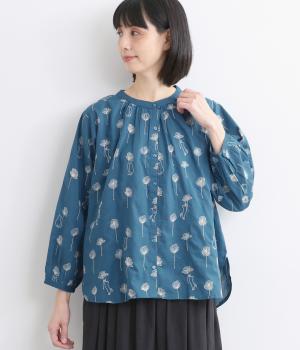 コットンキャンブリックフラワーキャットブラウス(ブルー-ONESIZE)