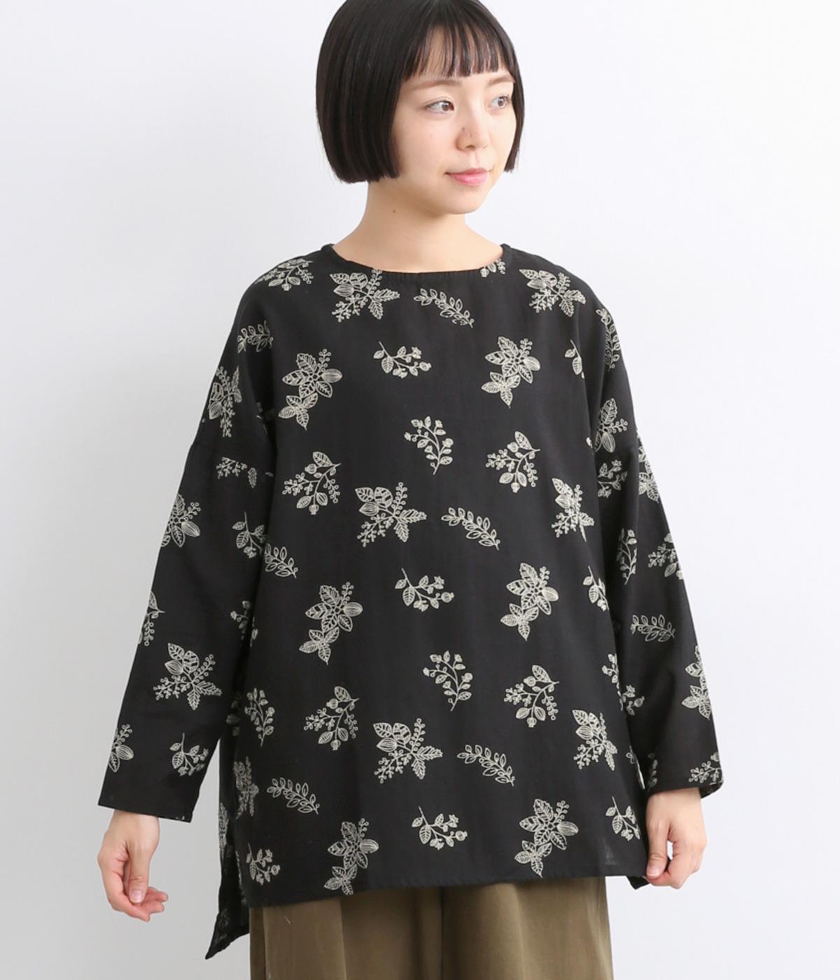 コットンリネンフラックスリーフプリントプルオーバー(ブラック-ONESIZE)