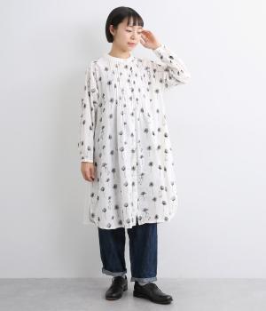 コットンキャンブリックフラワーキャットチュニック(オフホワイト-ONESIZE)