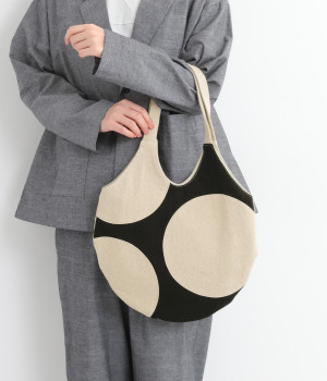 Big dots バッグ M(ブラック×ベージュ-ONESIZE)