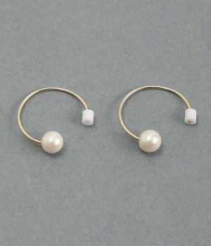 line×pearl　ピアス(ゴールド-ONESIZE)