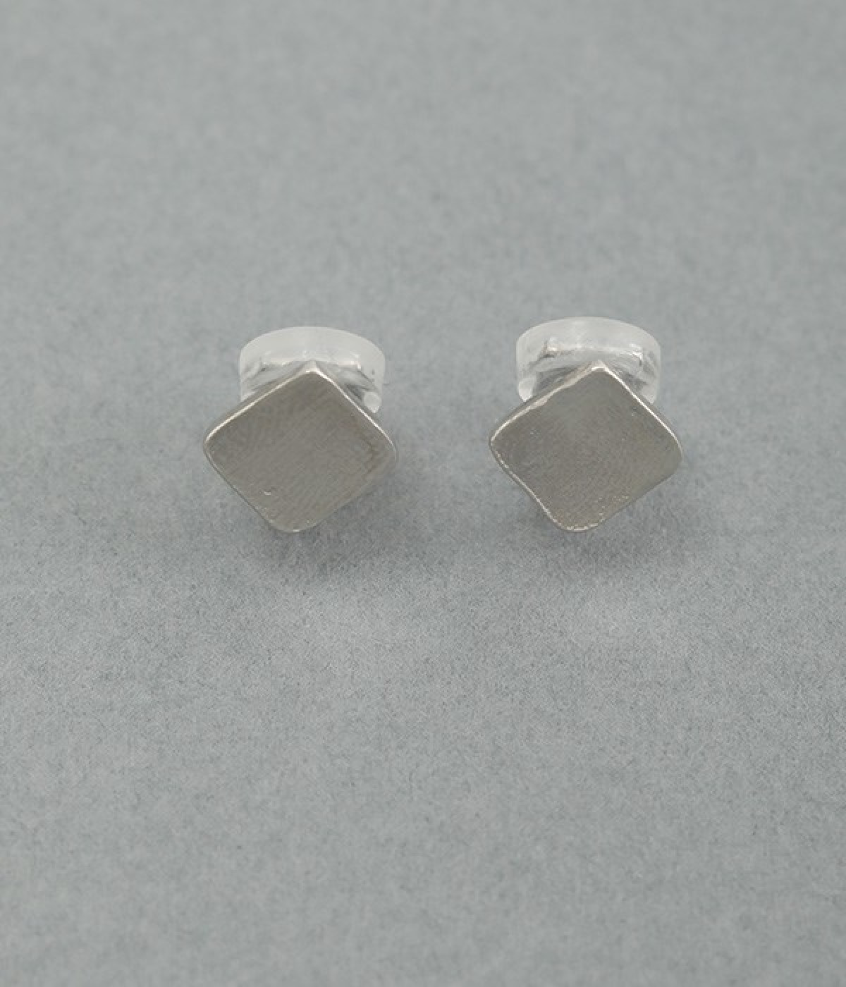 metal　square　イヤリング(シルバー-ONESIZE)