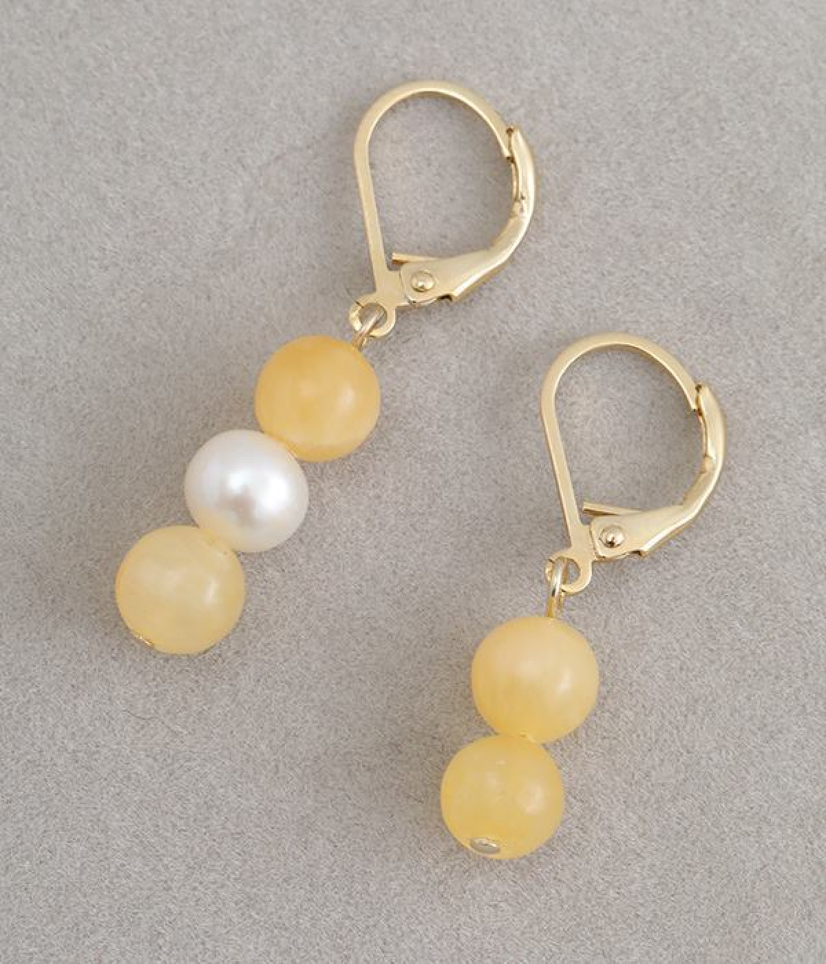 asymmetry ball　ピアス(アラゴナイト-ONESIZE)