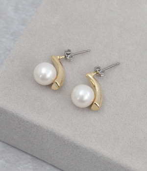 pearl on metal ピアス(ゴールド-ONESIZE)