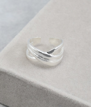 metal cross リング