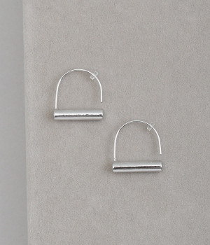 metal ピアス(シルバー-ONESIZE)