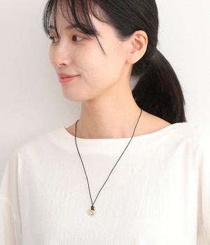 metal motif cord ネックレス(ゴールド-ONESIZE)