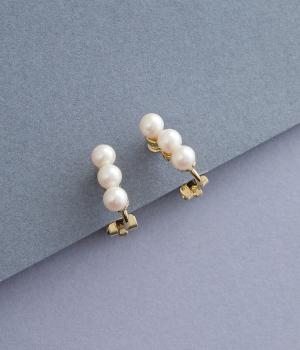 ３連パールデザインイヤリング(ゴールド-1)