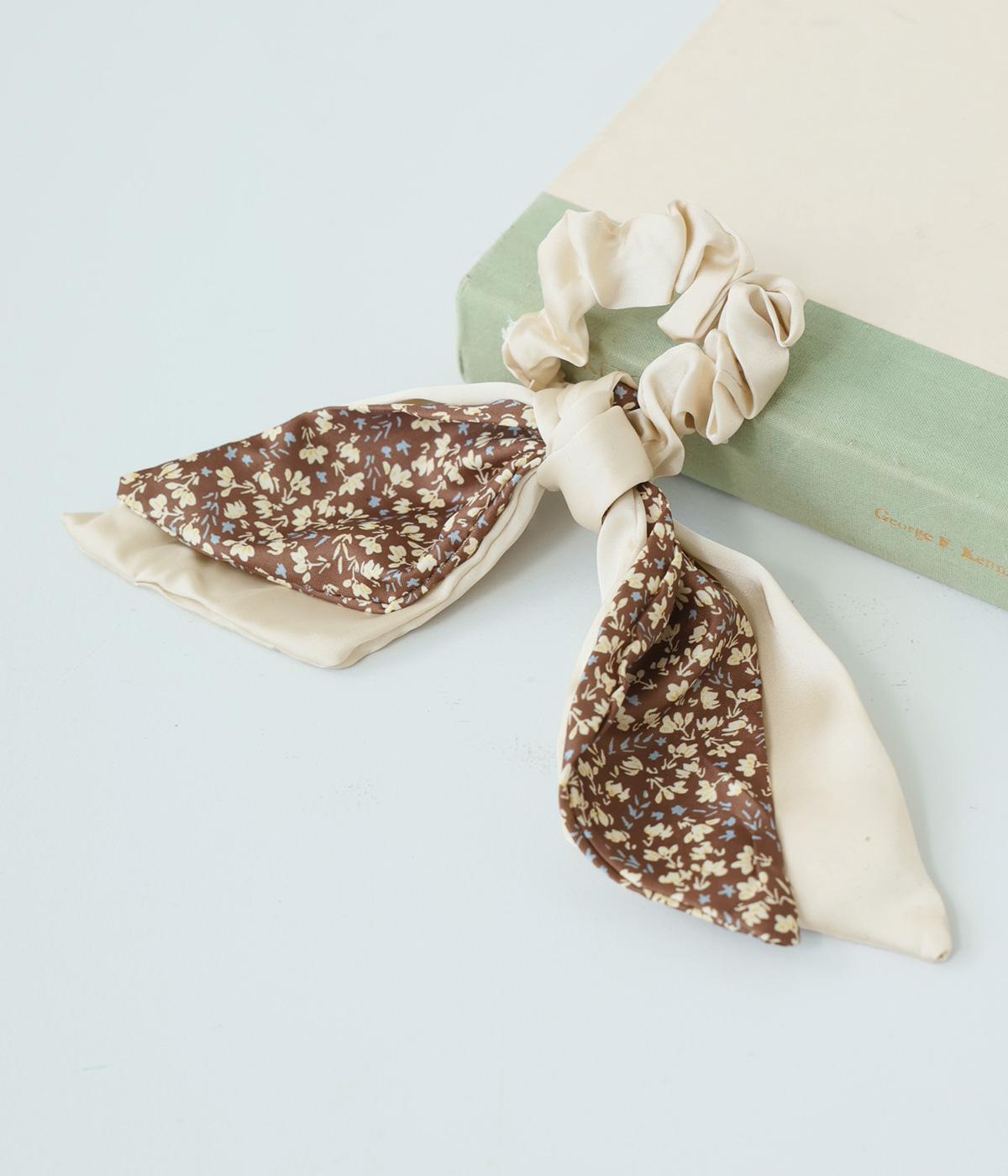 ミニフラワーリボン　シュシュ(ベージュ-F)