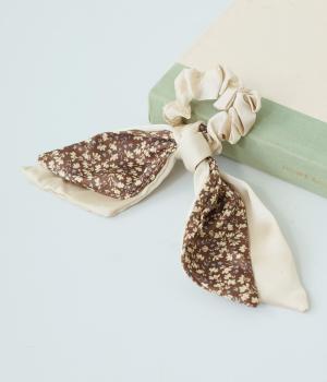 ミニフラワーリボン　シュシュ(ベージュ-F)