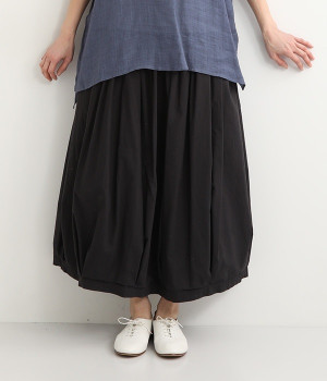 タイプライタークロス　コクーン裏付スカート(ブラック-ONESIZE)