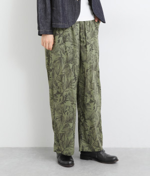 ボタニカルプリント　ワイドシルエットパンツ(カーキプリント-ONESIZE)