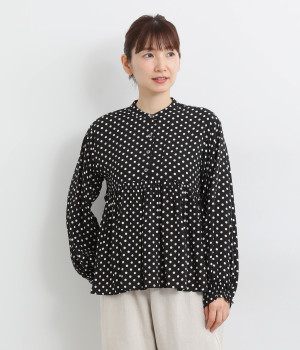 ドットプリントバンドカラーギャザーフリル本貝釦ブラウス