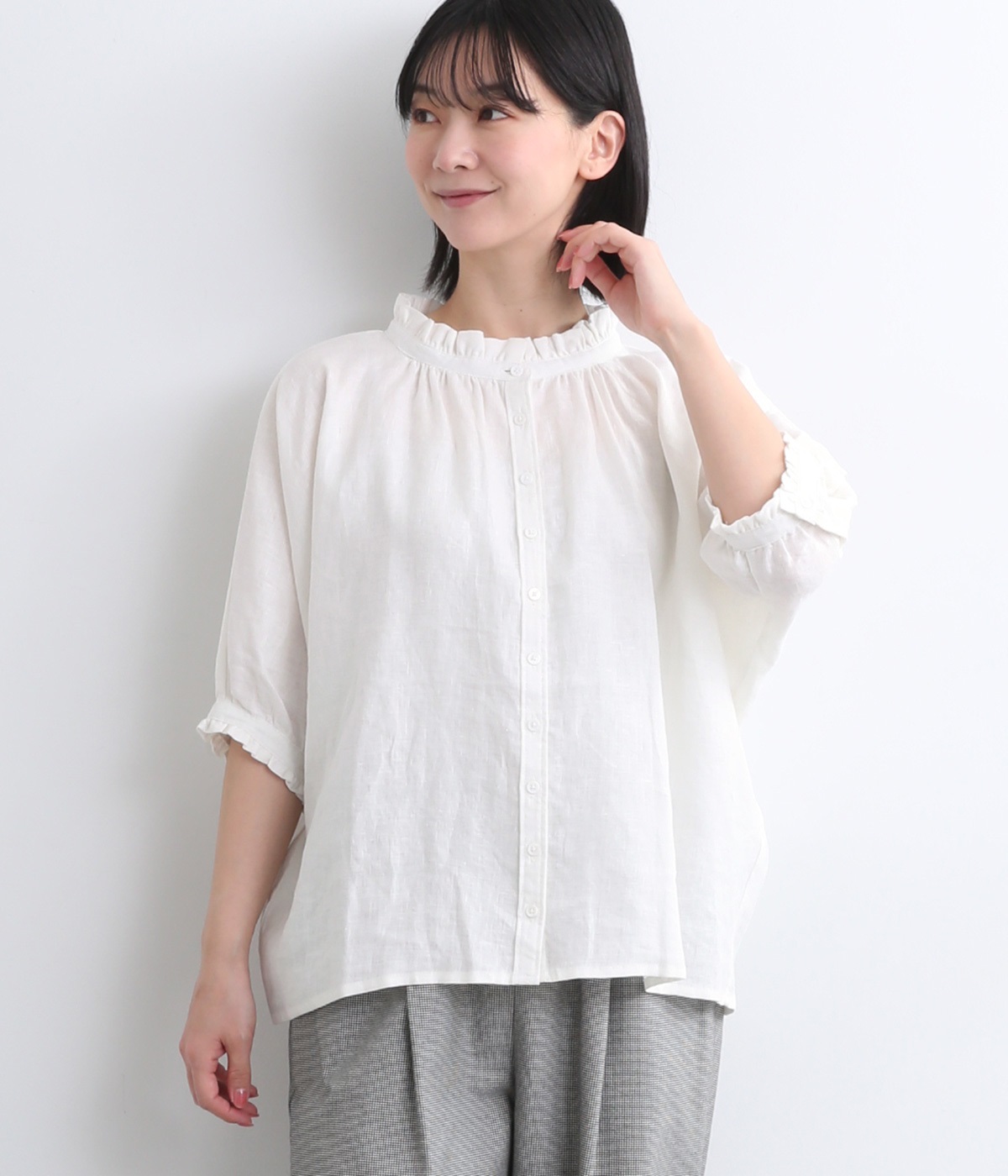 リネン襟・袖フリル本貝釦ラグラン半袖ブラウス(ホワイト-ONESIZE)