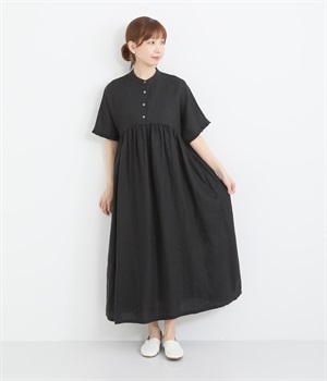 リネンバンドカラーウエストギャザーかぶり袖フリル半袖ワンピース(ブラック-ONESIZE)