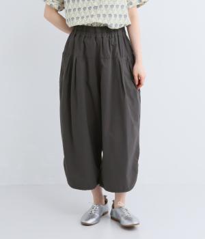 近江晒　前後2タック裾スリットボールパンツ(スミクロ-F)