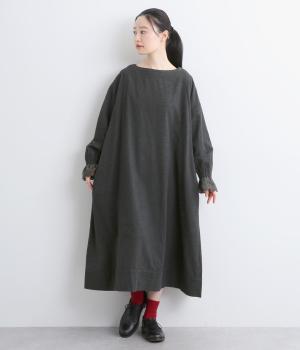 コットンソフトネル起毛レースカフスボックスワンピース(チャコール-F)