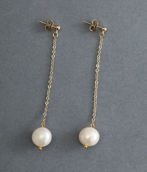 大粒淡水パール ピアス(アイボリー-ONESIZE)